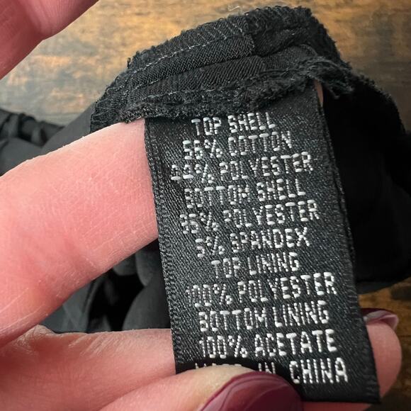 Adrianna Papell Black Lace Dress Shutter Pleated Women's 8 V-Neck Cap Sleeve - Picture 12 of 12